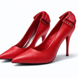 Never worn gorgeous and powerful 3.5”Red Pumps With Studded Bow Sz 8.